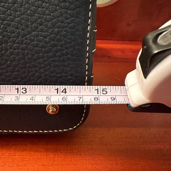 Dooney and Burke Navy Blue Satchel with detachable shoulder strap and wallet - Picture 5 of 15